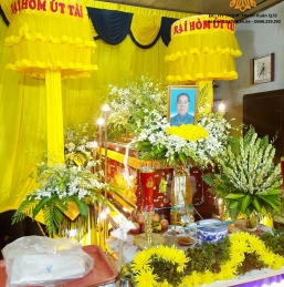 Lễ tang ở hóc môn
